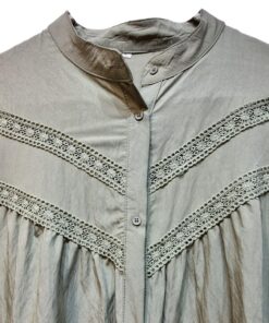 Alternative view of QUEEN TALLE L